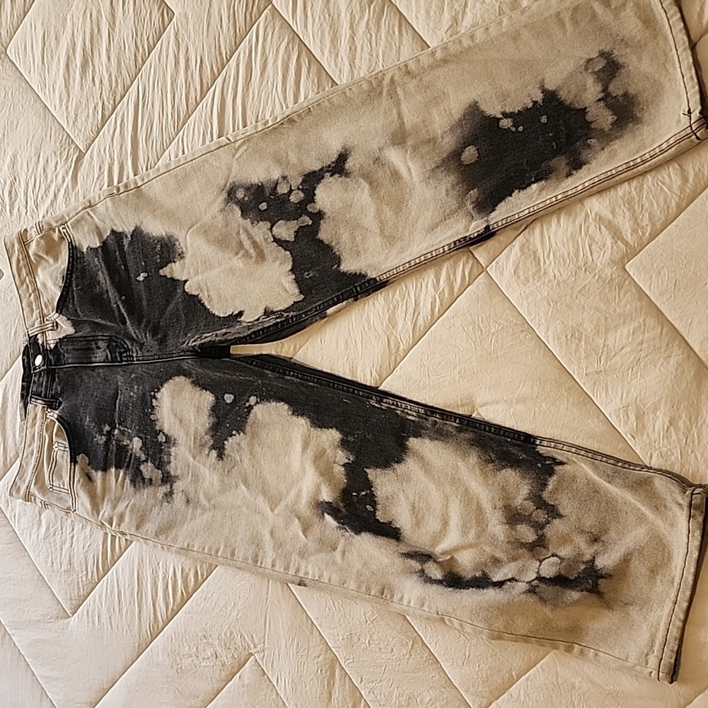 Stylish Black and Grey Wide Leg Bleached Effect Men's Jeans